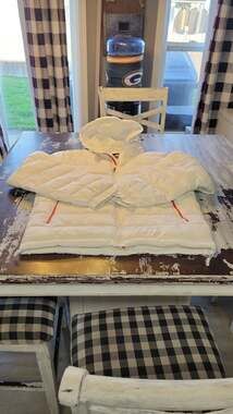 Waldorf White Quilted Puffer Jacket with Hood New with Tags Size XL